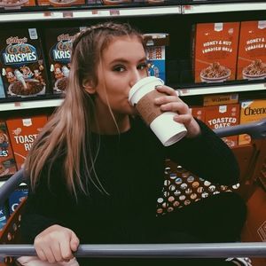 Meet your Posher, Lexi